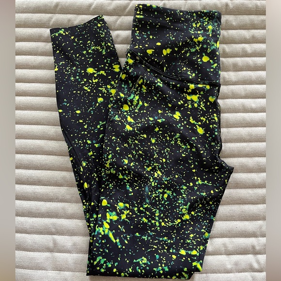 Lululemon Base Pace High-rise Tight Size 4 25” - Picture 3 of 7